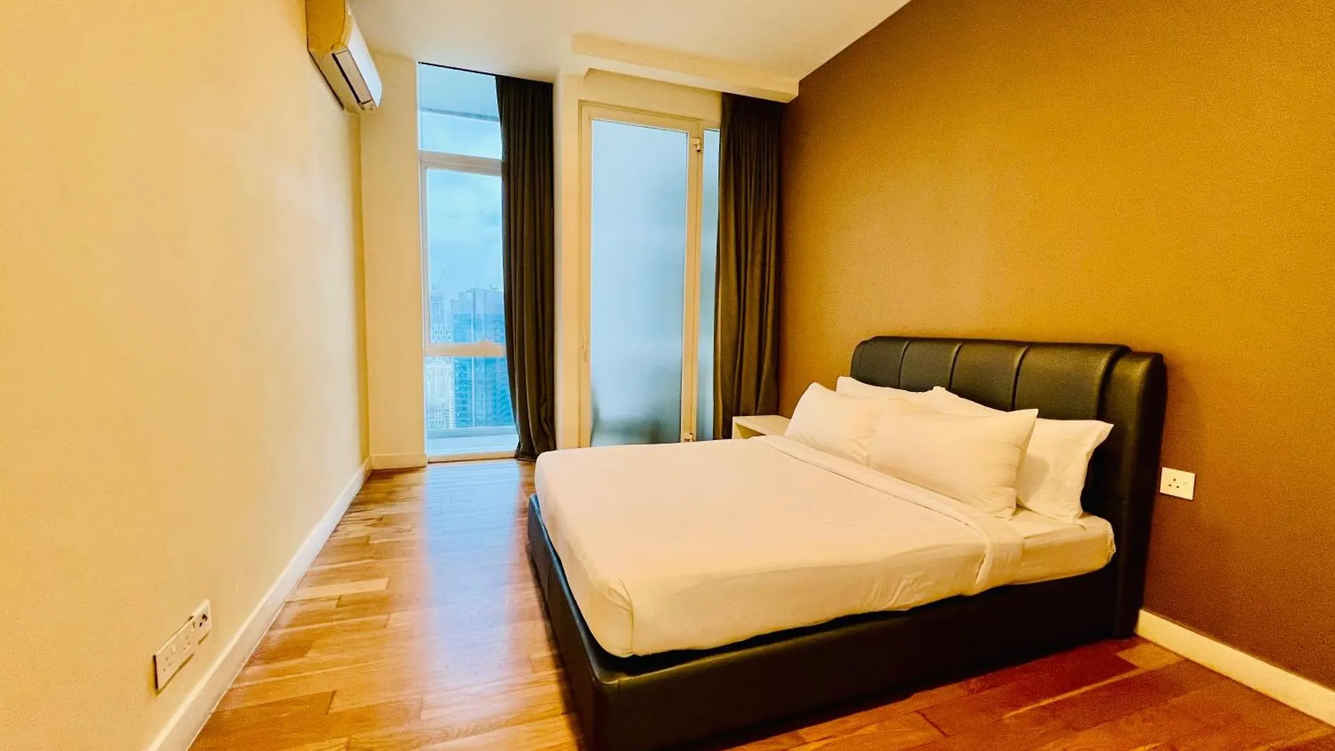 Astern Suites At Platinum Klcc Kuala Lumpur Apartment