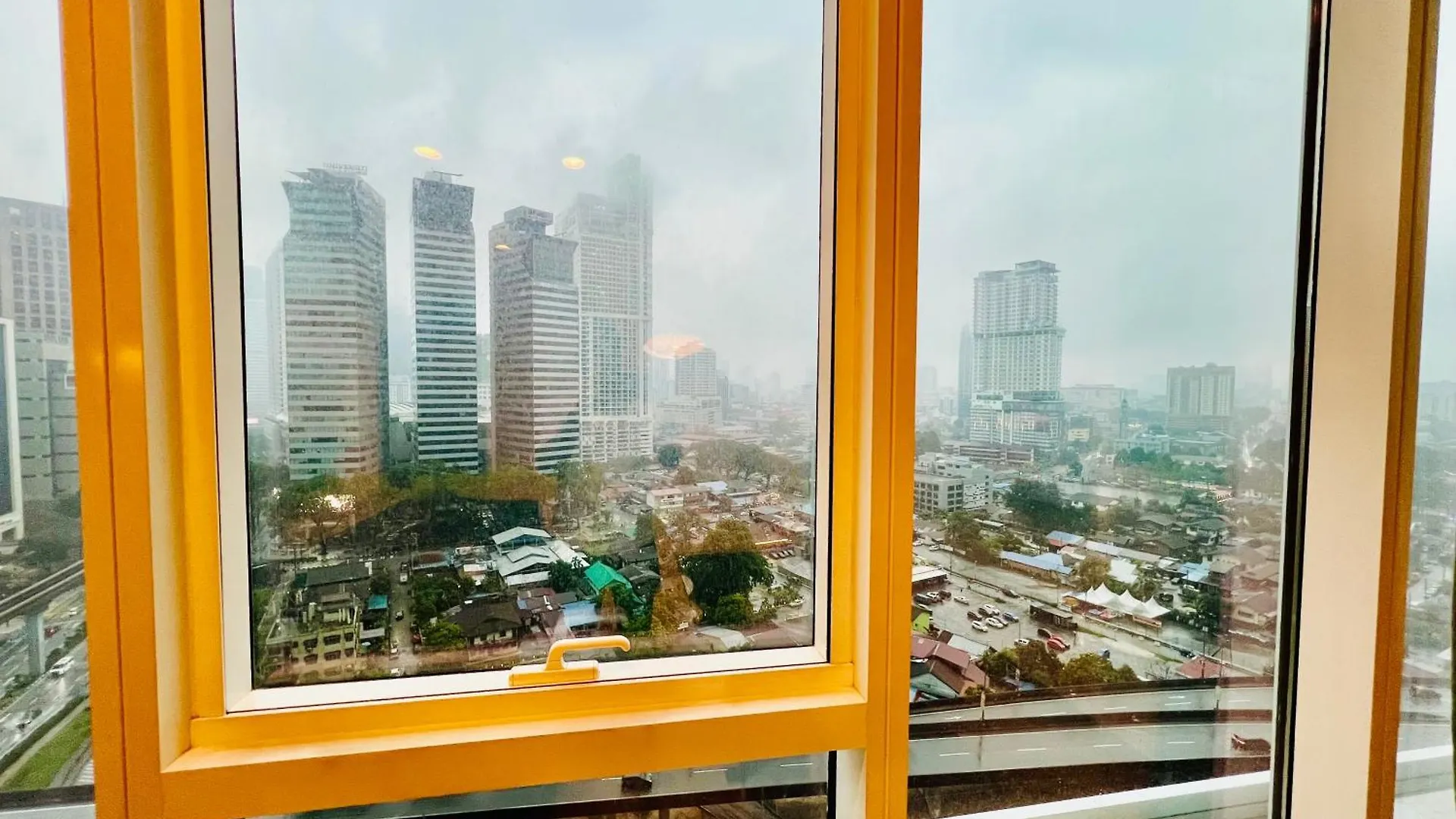 Astern Suites At Platinum Klcc Kuala Lumpur Apartment